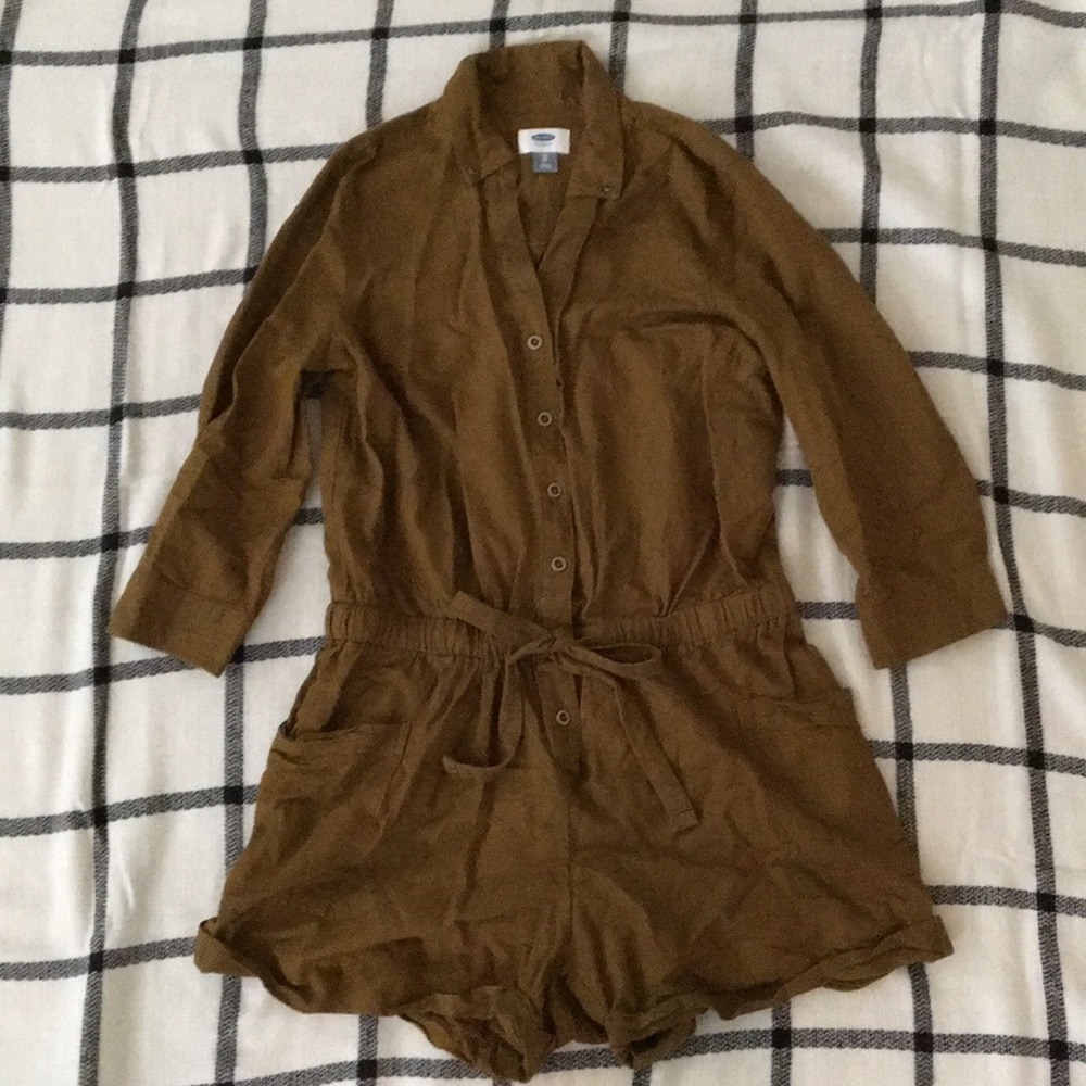 Old Navy olive green jumpsuit (with pockets!)